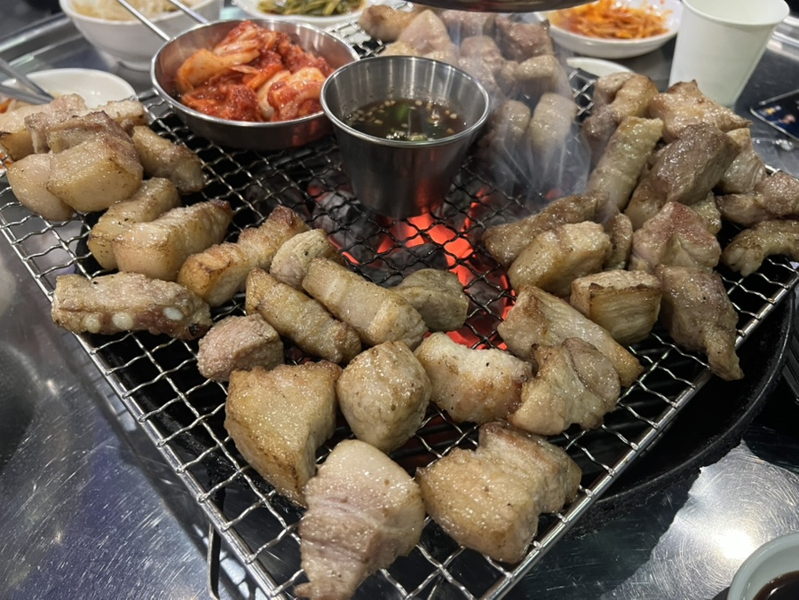 일통왕소금구이 이미지