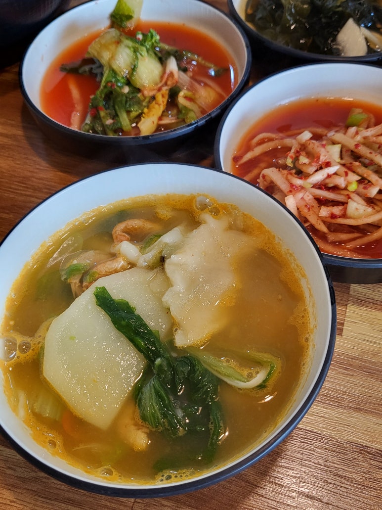 장터손수제비 이미지