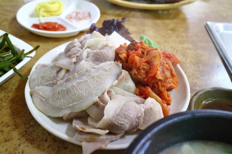 영진돼지국밥 이미지