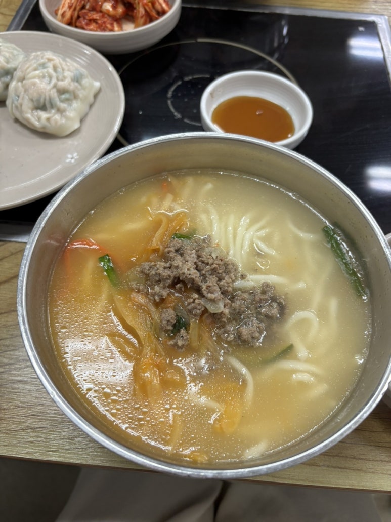 오륜명동칼국수 이미지