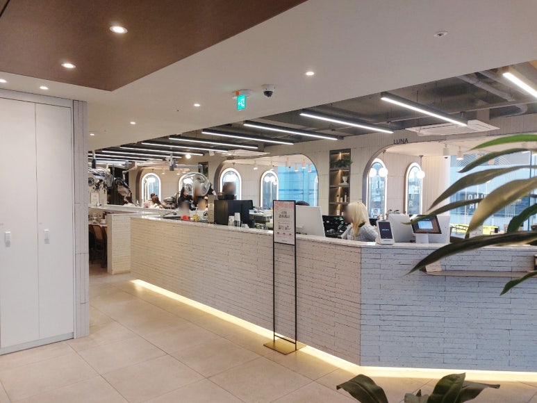 준오헤어 가든강남구청역점 이미지