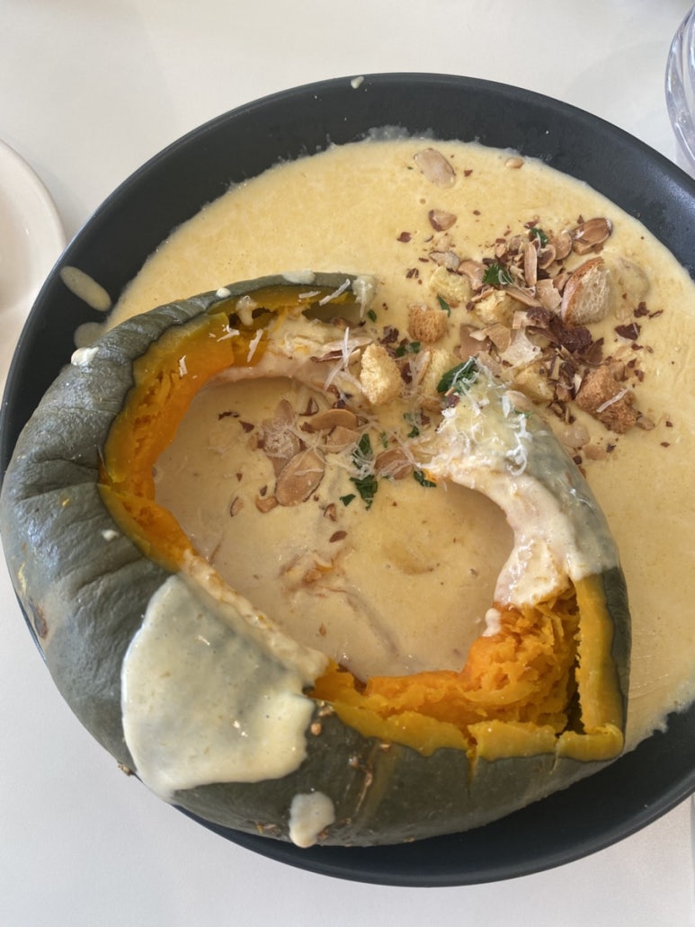 냠냠숯불두마리치킨내서 이미지