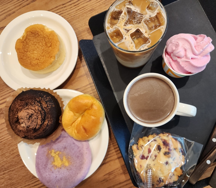 빵장수단팥빵카페소담 이미지