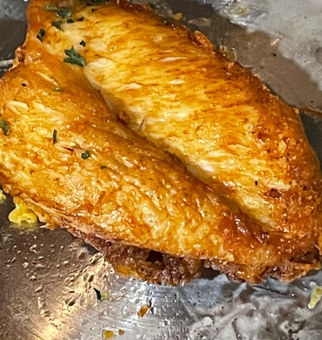 철인7호치킨수완 이미지