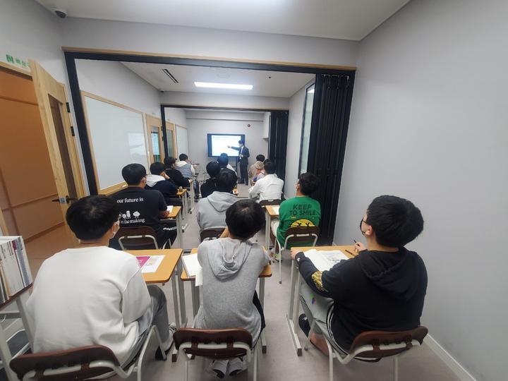 피엘에스 (PLS) 이미지
