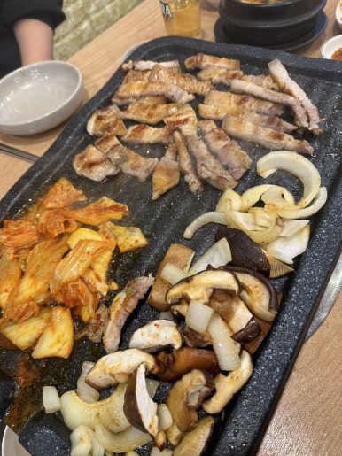 사랑해꽃돼지 이미지