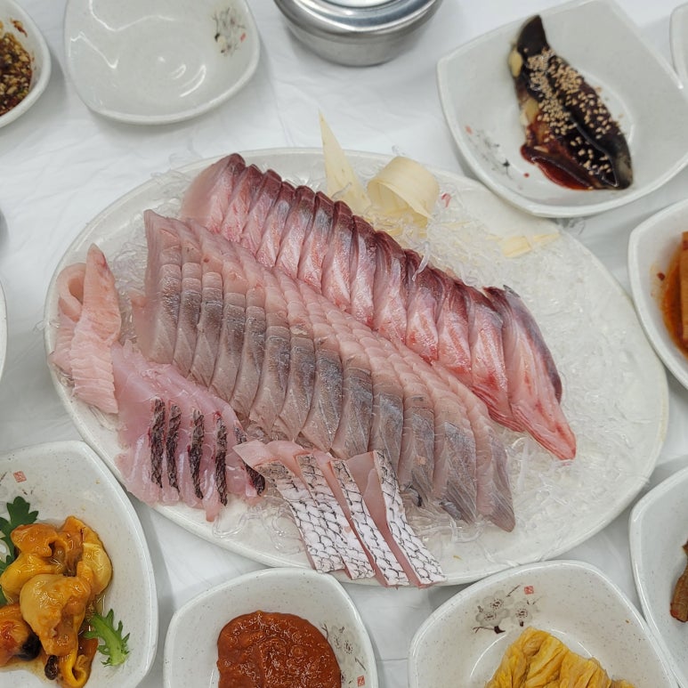 선어회식당 이미지