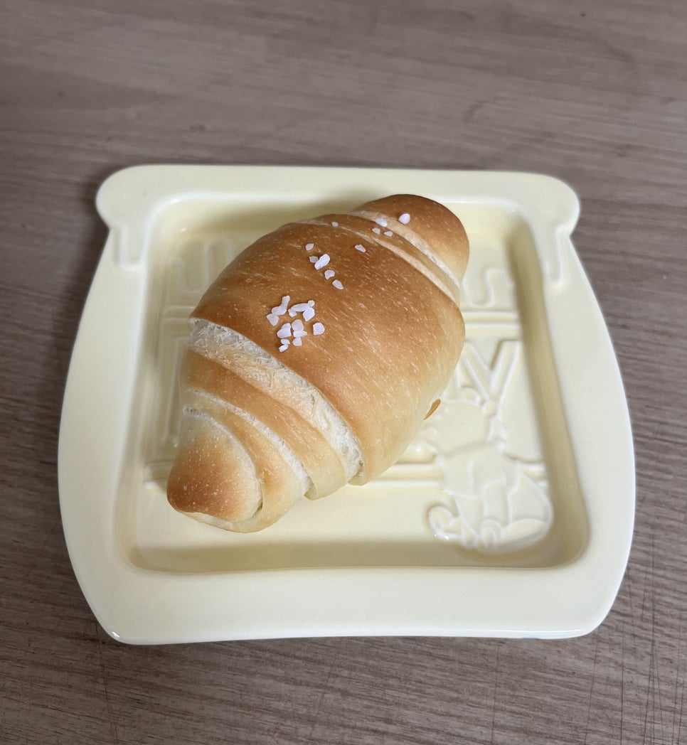whose bakery(후즈 베이커리) 이미지