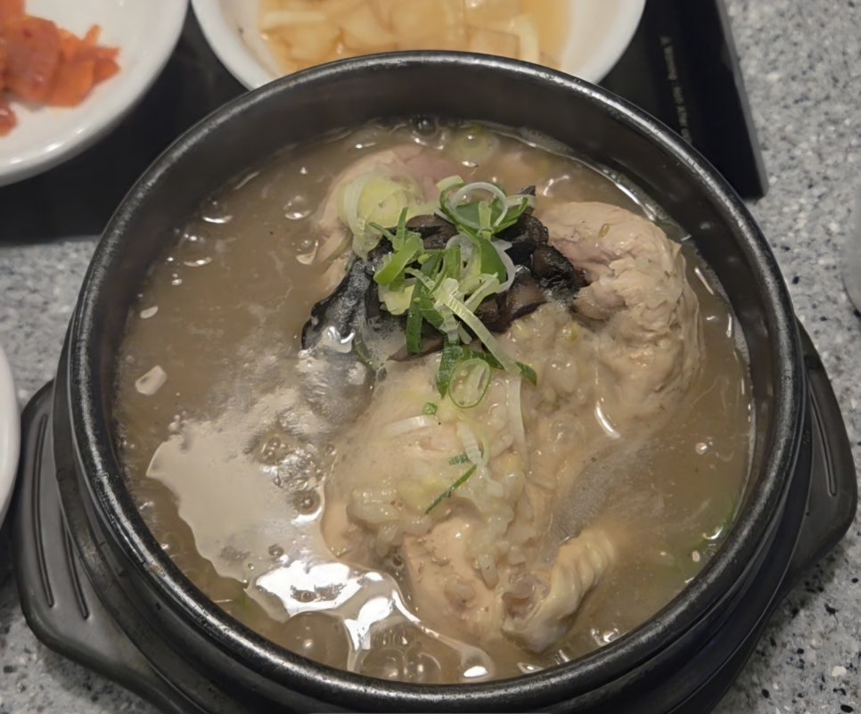 청담삼계탕능이백숙 이미지