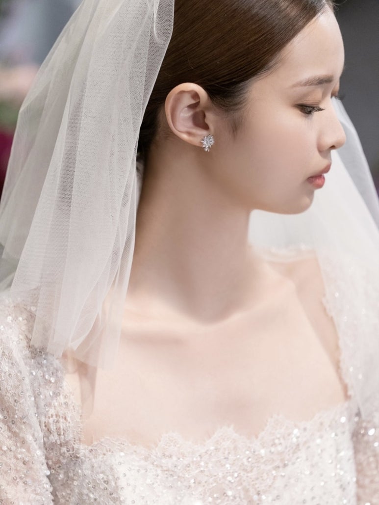 앤드 벨 스토리 이미지