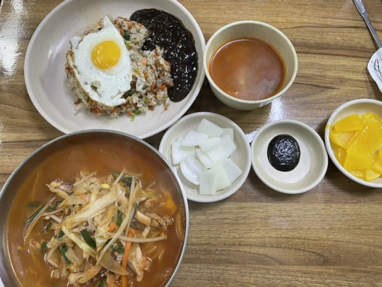 만리홍반점 이미지