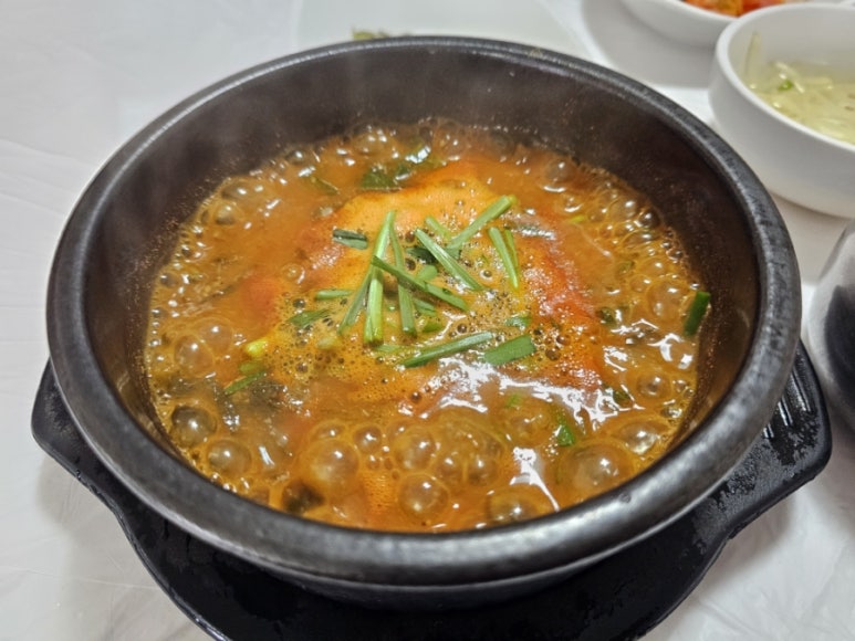 자연산고추장추어탕 이미지