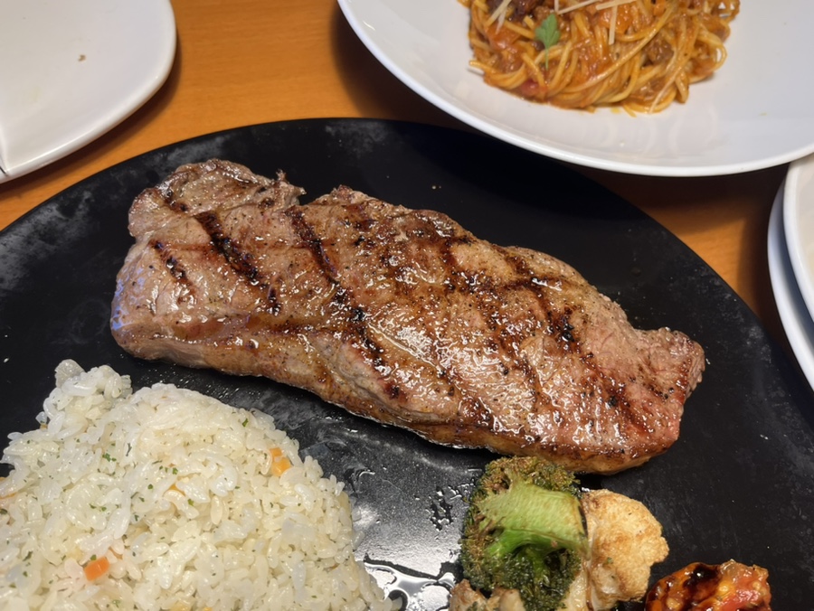 아웃백스테이크하우스 이미지