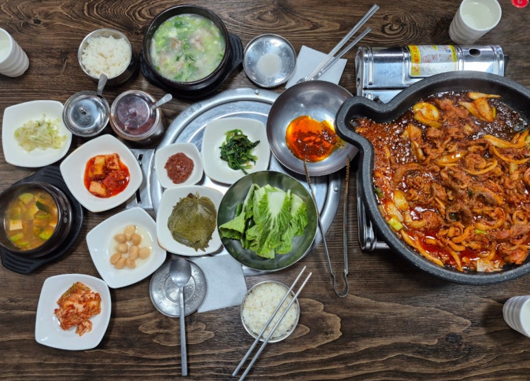 구찌뽕돼지국밥 이미지