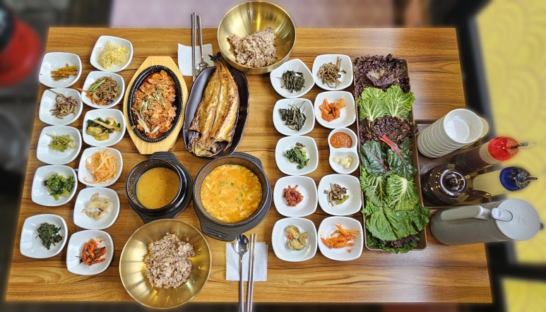유양골 웰빙보리밥한상 이미지