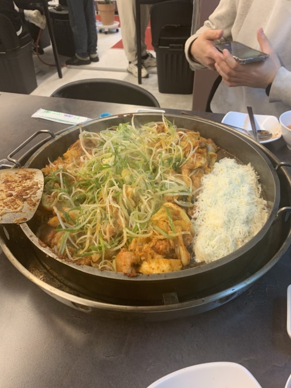 닭바우닭갈비 이미지