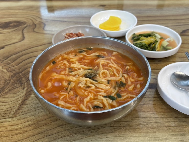 세복칼국수 이미지