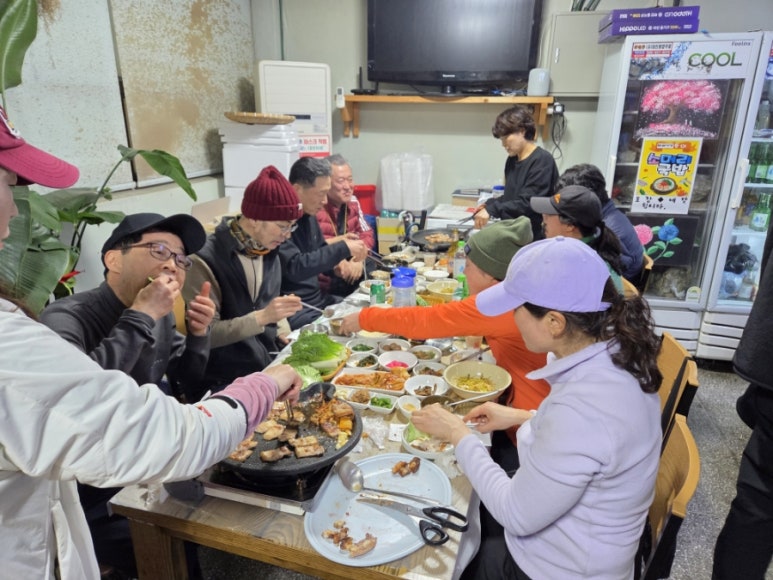 벌꿀식당 이미지