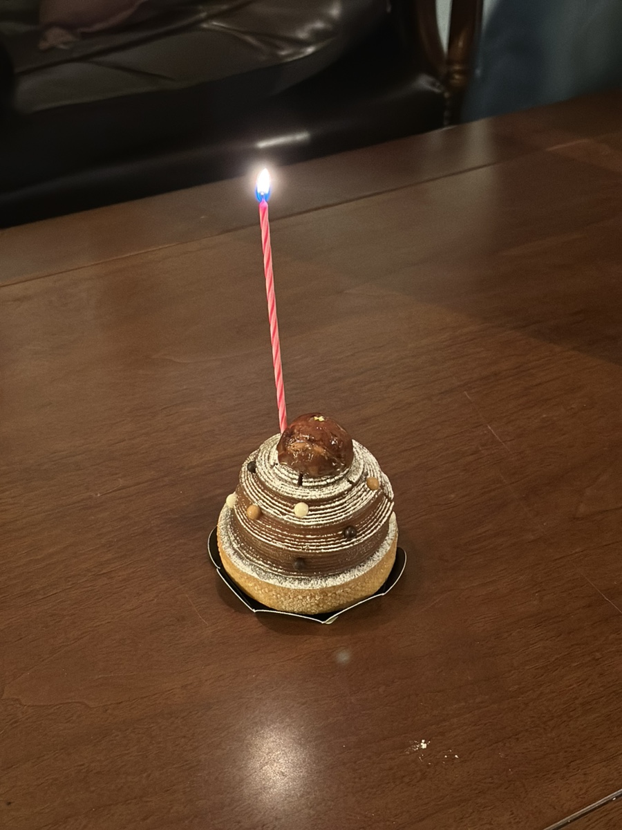 이자카야이츠키 이미지