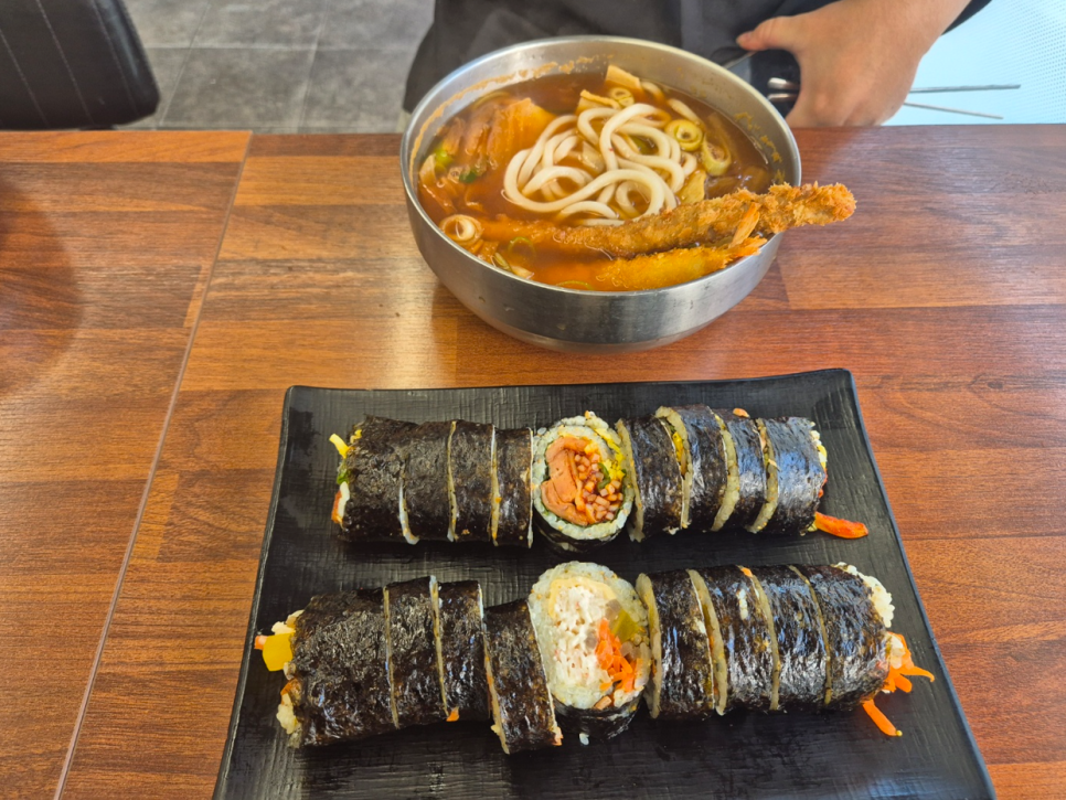 맛있는 김밥집 이미지
