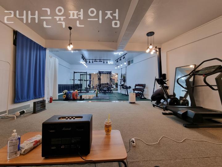 근육편의점 이미지