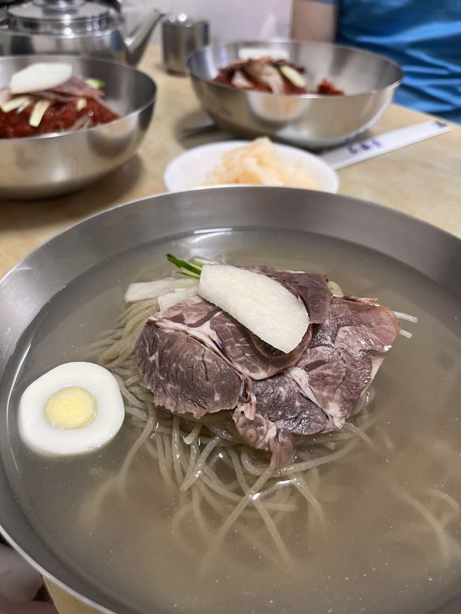 평양냉면 이미지