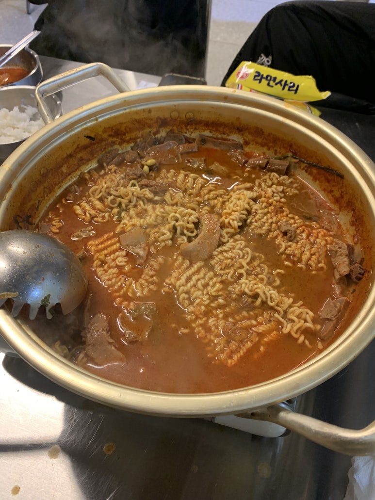 돼지생각 이미지