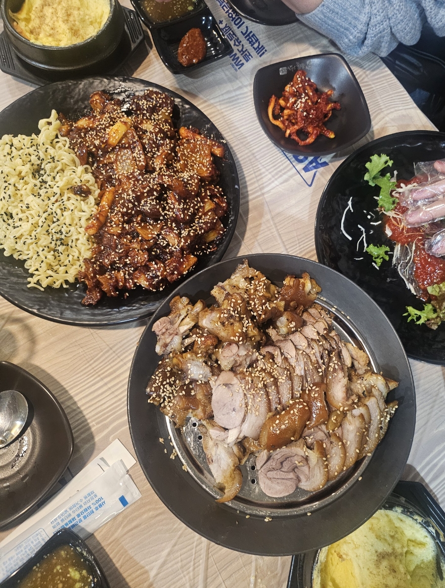 정이가네족발 이미지