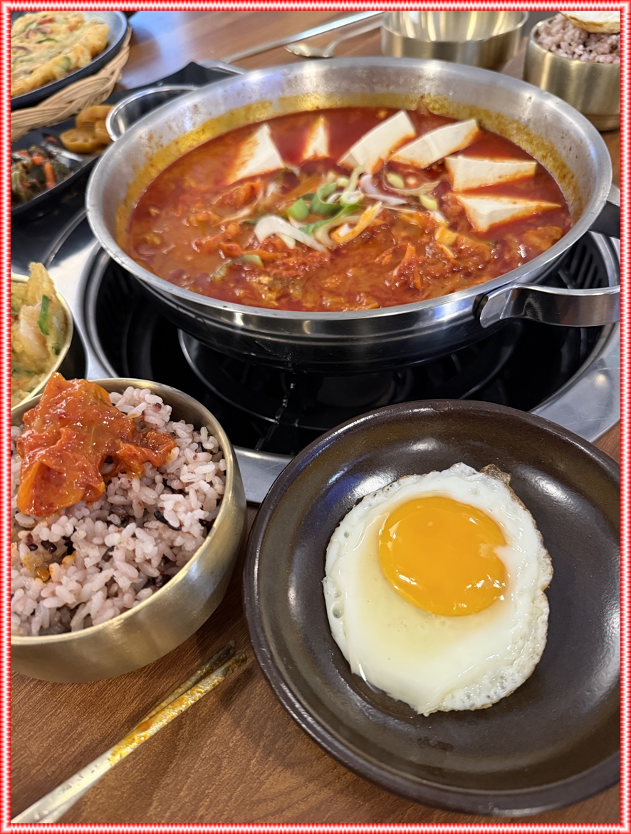 두번먹는명인김치찜 이미지