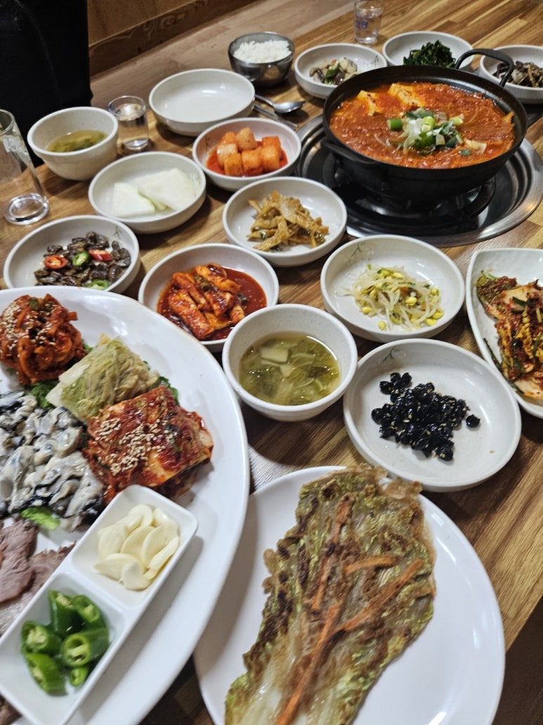 명가네보쌈칼국수 이미지