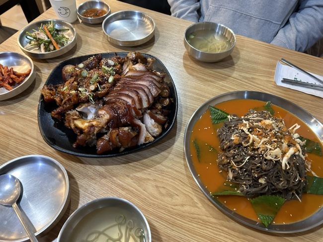 강인규수제족발 이미지