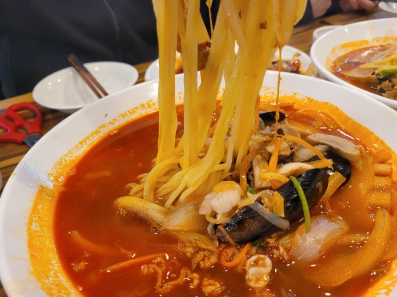 최고야황제짬뽕 이미지