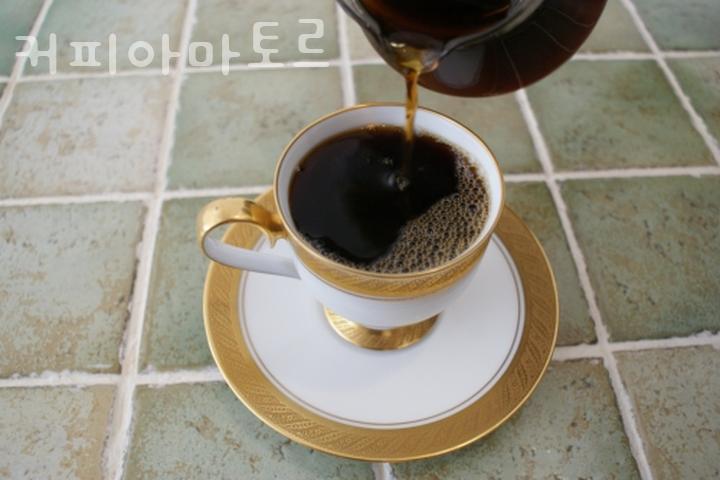 커피아마토르 이미지