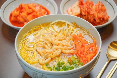 장수멸치국수 이미지