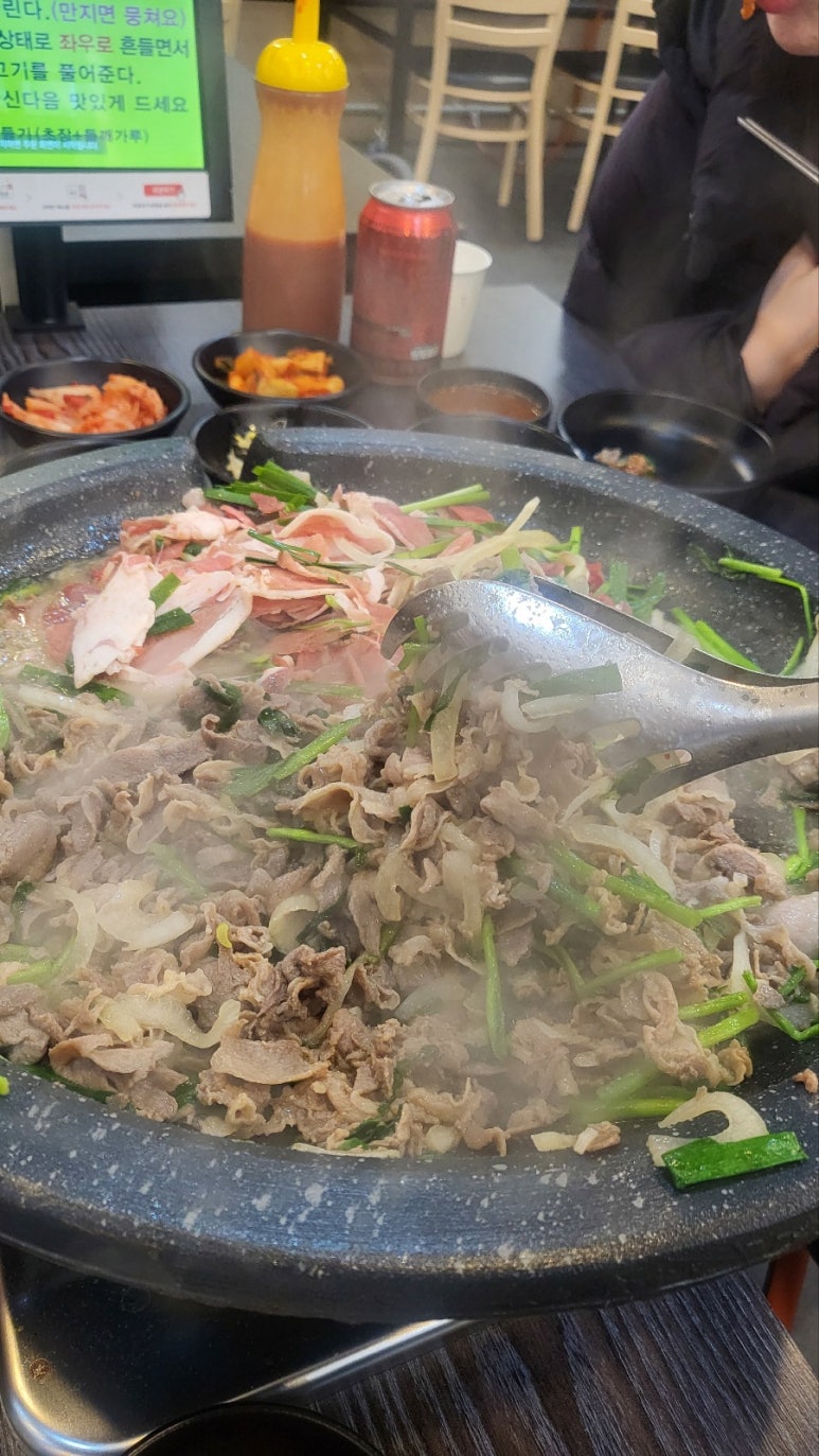 이왕이면오리먹자 이미지