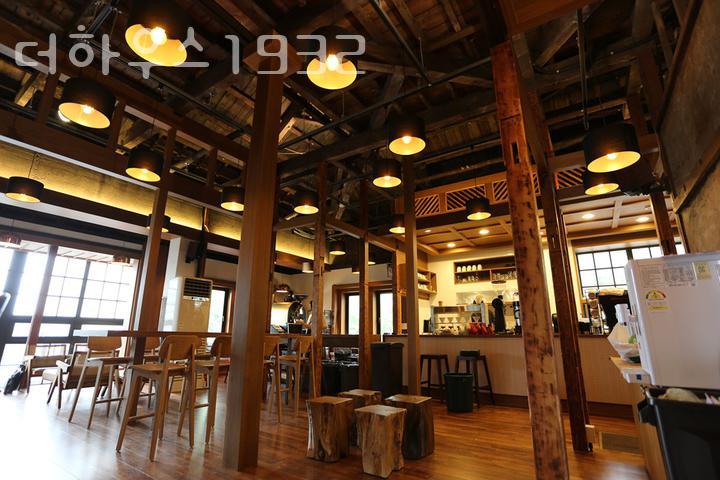더하우스1932 이미지