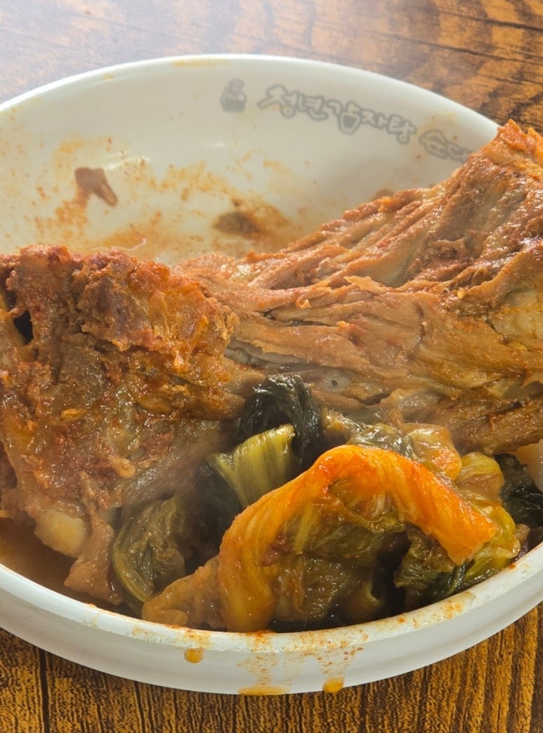청년감자탕순대국 상무점 이미지
