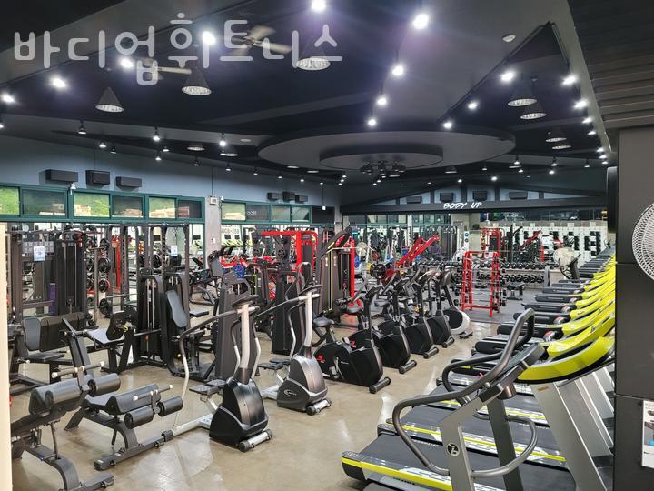 바디업휘트니스 이미지