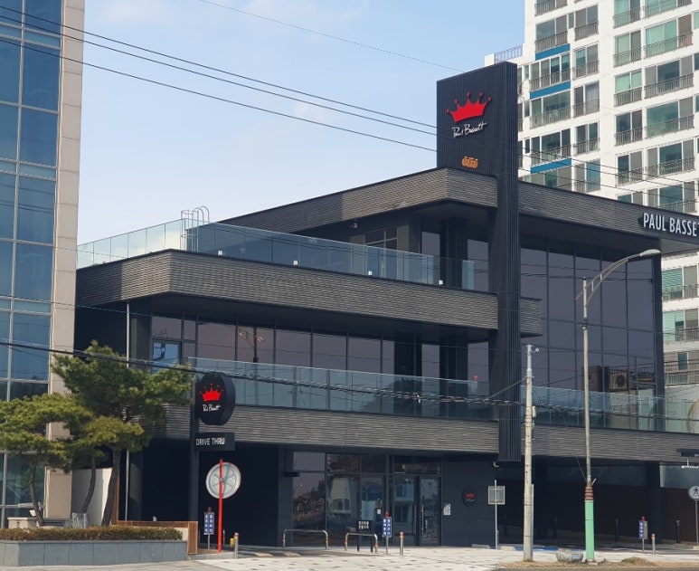 폴바셋 포항영일대DT점 이미지