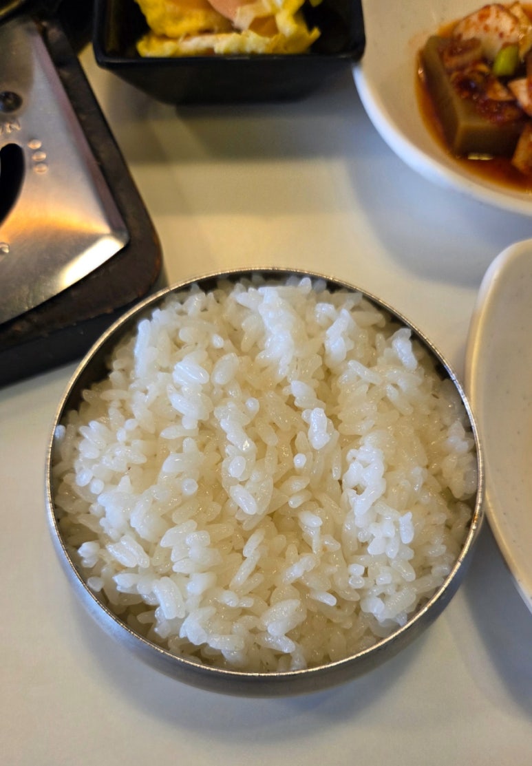제육고집 이미지