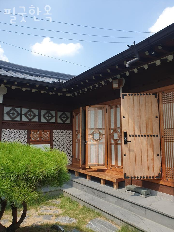 필굿한옥 이미지