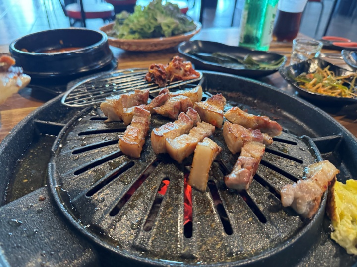 맛돼지 이미지