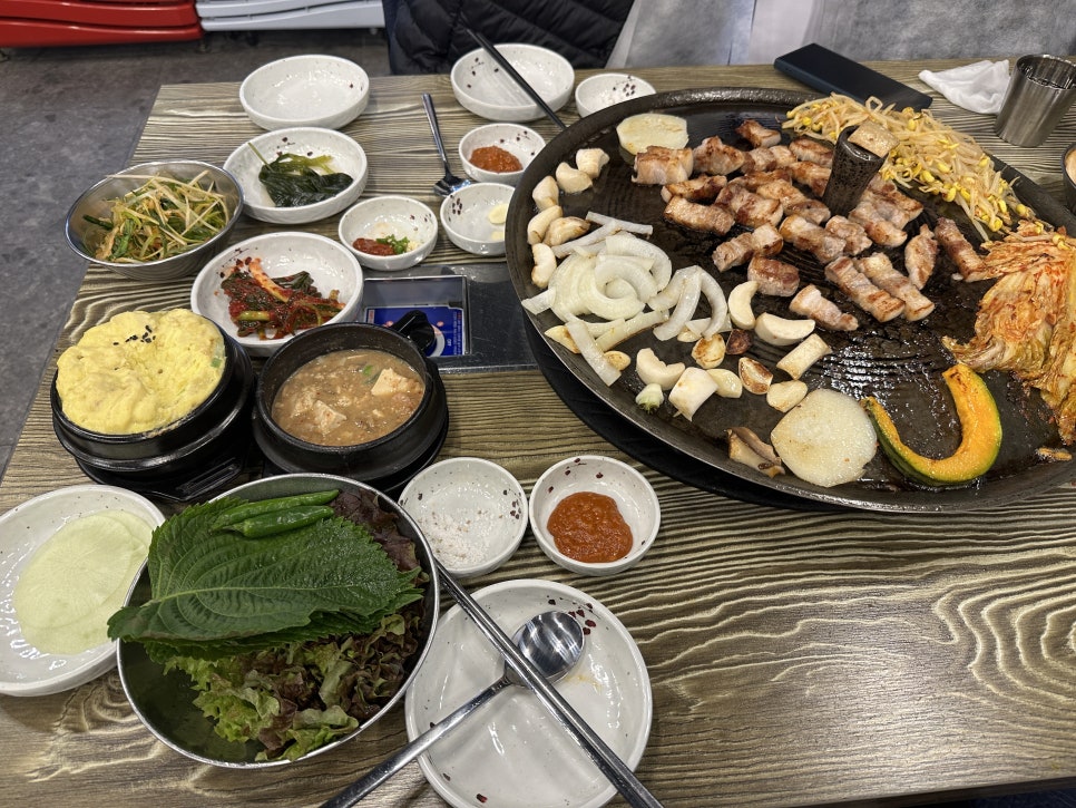 털랭이삼겹살 이미지