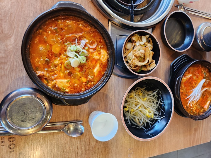 이차돌파주목동동점 이미지