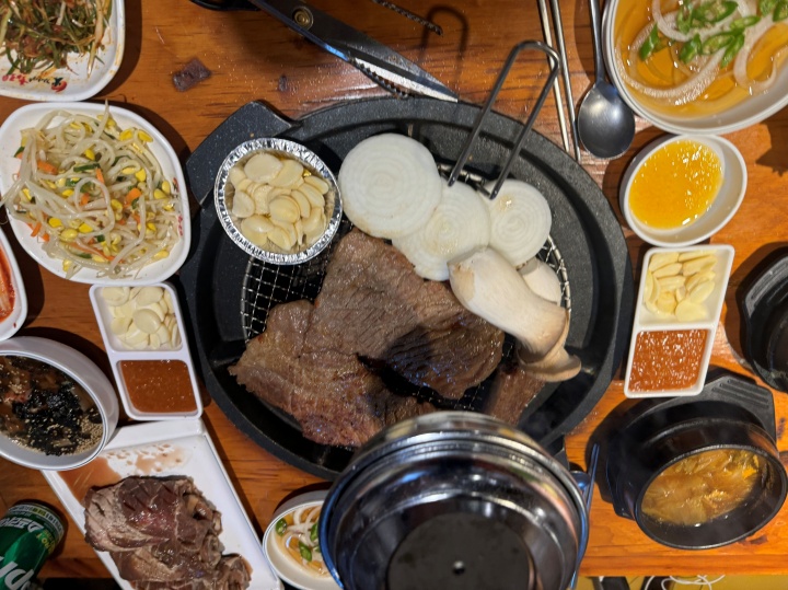 자연숯불화로구이 이미지