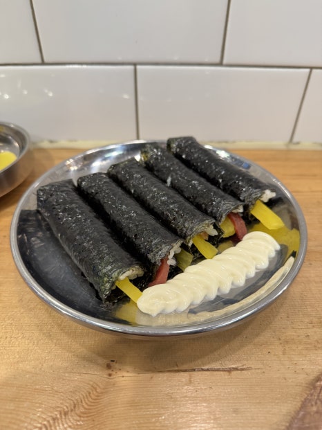 펭귄꼬마김밥 이미지