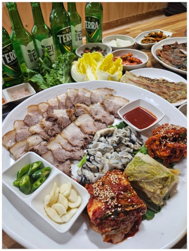 명가네보쌈칼국수 이미지
