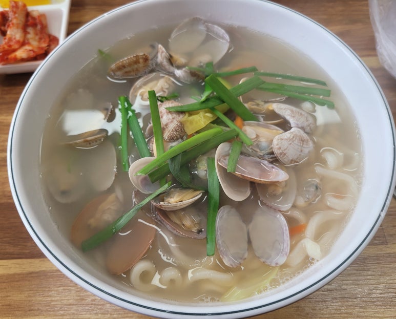 이모네바지락칼국수 이미지