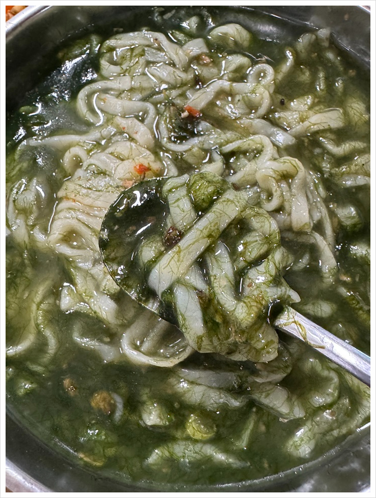 제주보말칼국수 이미지