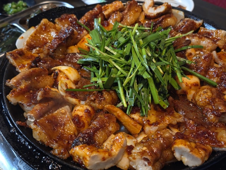 무쇠곱창 이미지